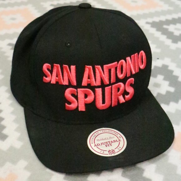 Mitchell & Ness San Antonio Spurs Snapback Hat Onesize - Picture 4 of 6